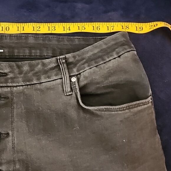 No Boundaries High Rise black distressed wide leg cropped plus size jeans sz 18 - Picture 7 of 9